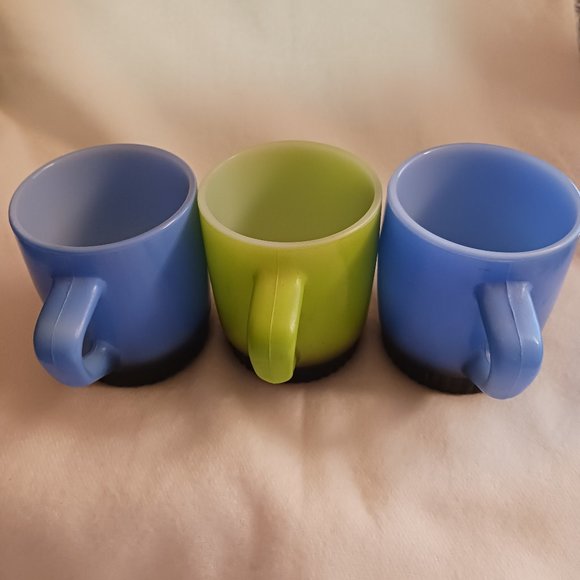 Vintage Anchor Hocking 3 Piece Fire King Mug Set Blue and Green Made in USA - Picture 3 of 6